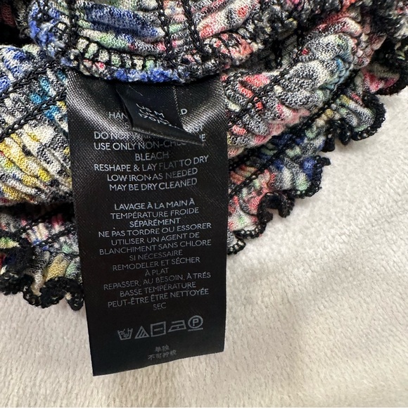 Urban Outfitters Colorful Floral Smocked Cropped‎ Blouse - Picture 8 of 9